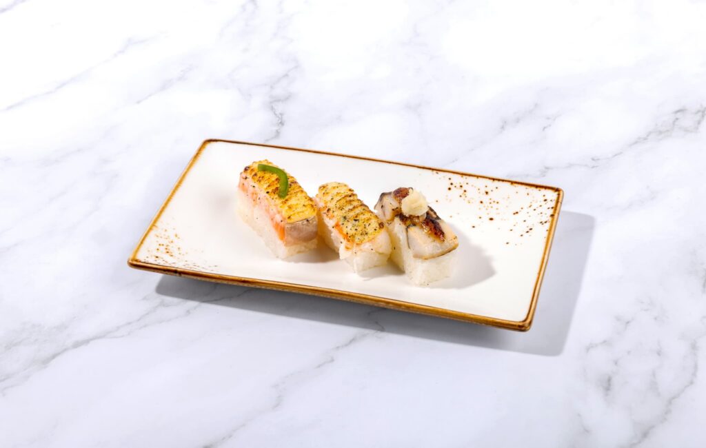 Aburi Sushi Flight